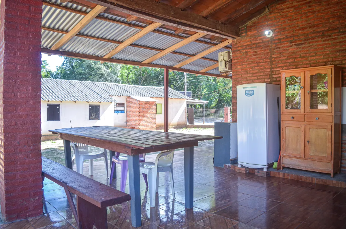 Hospedaje San Ramón, casa a 50 metros de la Playa Corateí